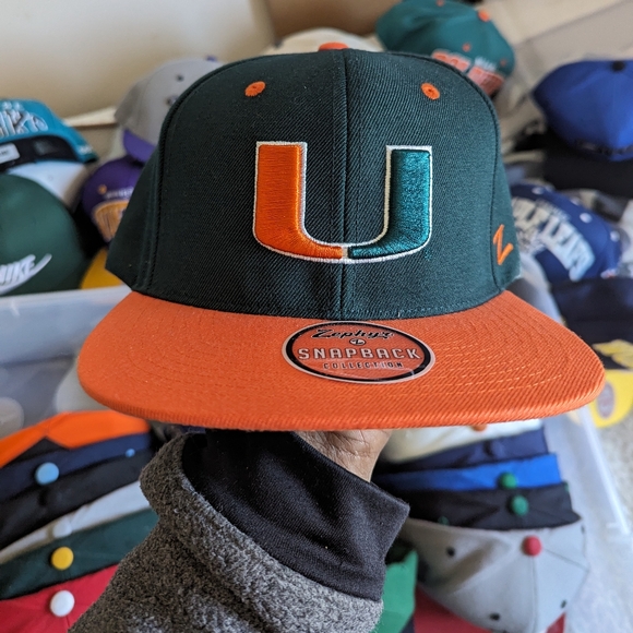 Miami Hurricanes "U" snapback hat - Picture 1 of 5
